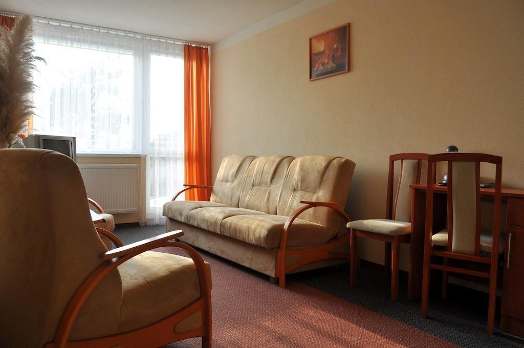 Hotel Zagiel Niewiesze Exterior photo